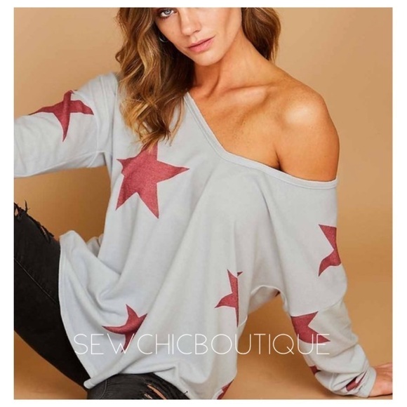 Gray Brushed Tunic w/ Burgundy Star Print - Picture 1 of 7